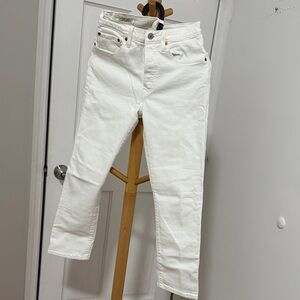Levi's White Ankle & Cropped Jeans
